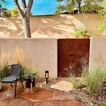 Casa Tua 2br 2ba Design Loft Yoga Outdoor Living Apartment
