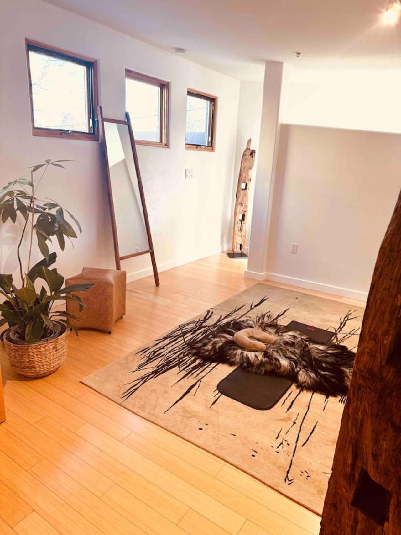 Apartment Casa Tua 2br 2ba Design Loft Yoga Outdoor Living